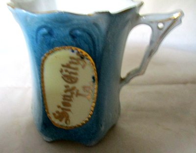 #ad Vintage ceramic Sioux City Iowa Souvenir Decorative Cup amp; shoe Germany $15.99