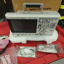 AGILENT InfiniiVision DSO-X 2024A 200MHz 4Ch DSO BW20,EDK, DVM,RML