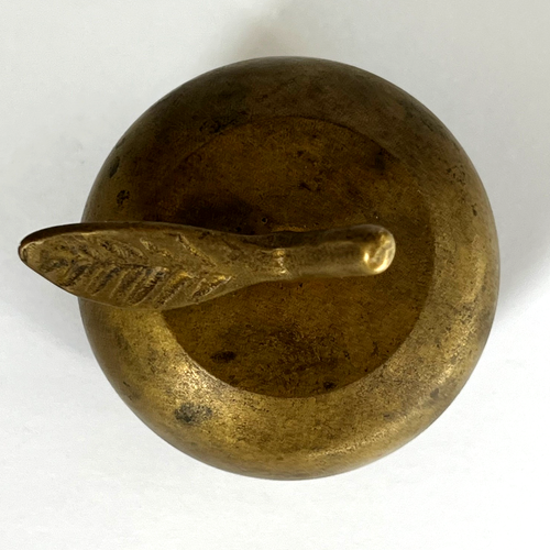 VTG 1970's Solid Brass Apple Bell w/ Clapper Paper Weight 2.75”h - Picture 4 of 6