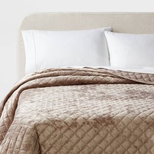 Full/Queen Luxe Diamond Stitch Velvet Quilt Light Brown - Threshold: