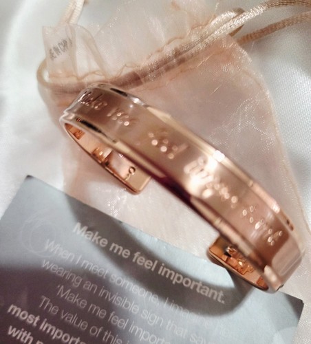 Mary Kay Make Me feel Rose Gold Bracelet - Picture 2 of 3