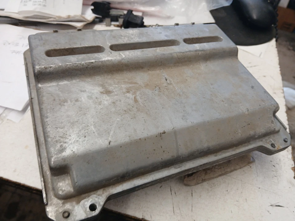 Computadora ecu 16184737 ecm 1994-1995 Chevy Camaro o Pontiac Firebird Foto 4 de 4