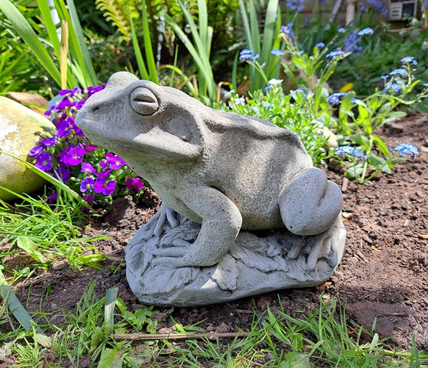Stone Frog Statue Frog Ornament Pond Ornament Garden Statue eBay
