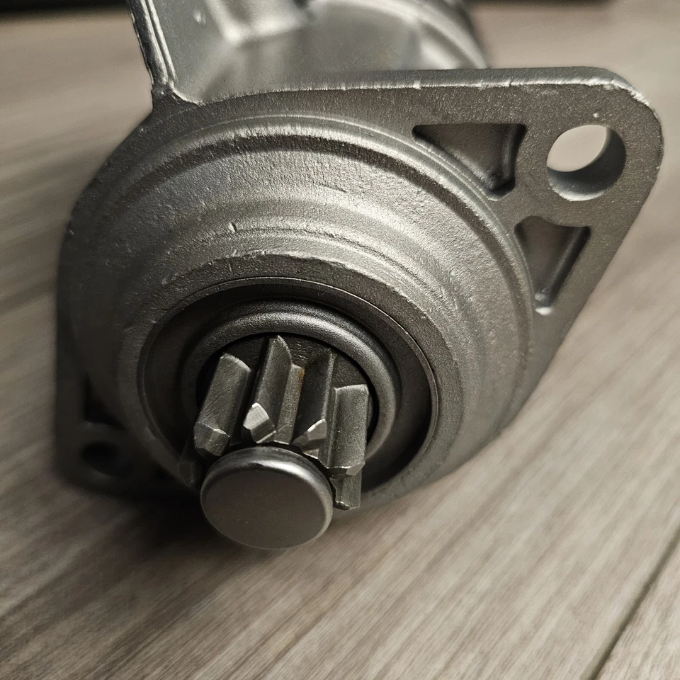 1984 to 1989 Porsche 911 H6 3.2L / 3.3Liter Starter Oem part 0001 312 110 Reman - Image 4 of 4