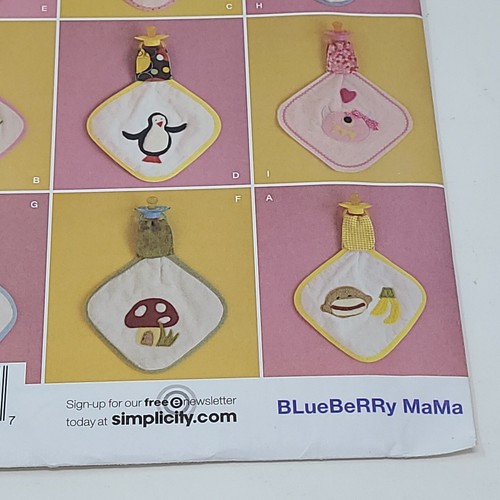 Sewing Pattern Pacifier Blankets BLueBeRRy MaMa 46 Pieces UNCUT Simplicity 2670 - Picture 8 of 8