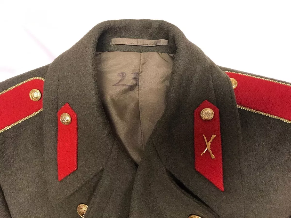 VINTAGE AUTHENTIC HUNGARIAN MILITARY Overcoat K46-180 SZEGEDI RUHAGYAR Wool