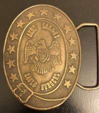 BUCKLE: Vintage Siskiyou. Sarahs Eagle burgers. Restuarant