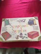 SCRAPBOOK SUPPLIES CASE 12 X 8 INCHES