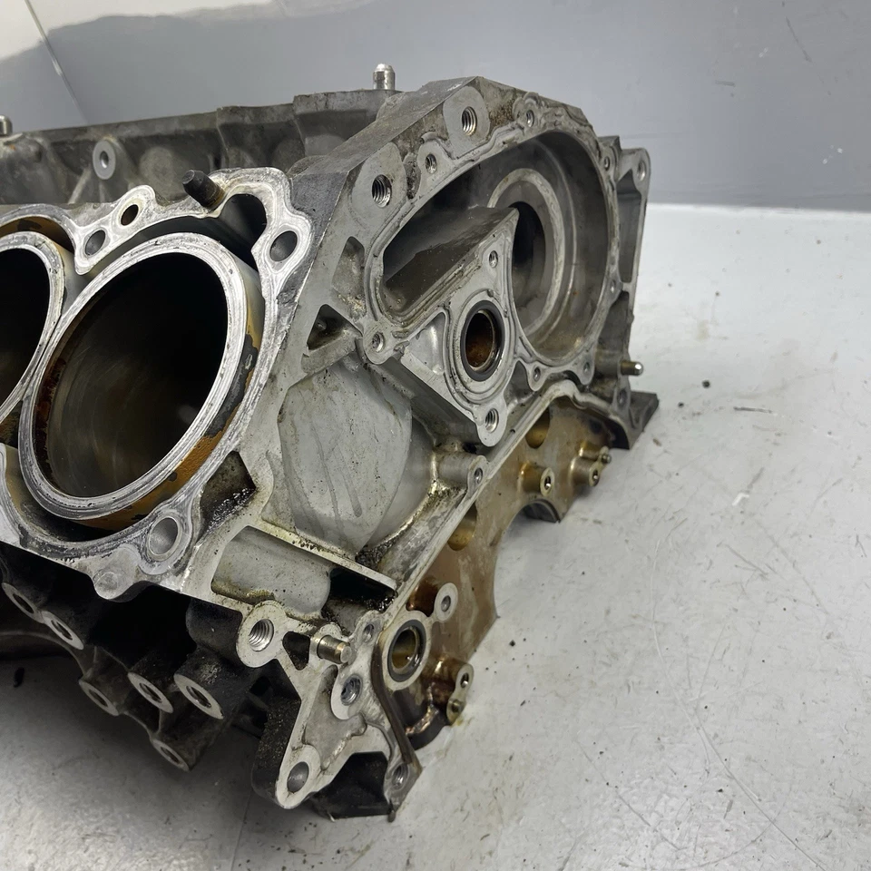 Genuino Infiniti G37 Nissan 370z 2009-2015 bloque de motor desnudo VQ37VHR Foto 3 de 4