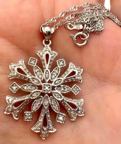 Heng Hgai HN Signed Sterling Silver 925 Diamond Snowflake Pendant Necklace 18"
