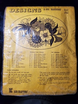 Vintage Rug Crafter's Hooking Tufting Burlap Canvas Blossoms  3' x 5' oval