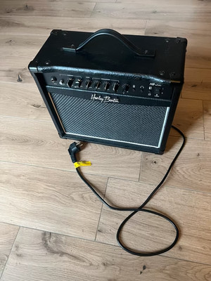 Harley Benton HB-20R Gitarrenverstärker, OVP Gebraucht, Top Zustand; neuwertig