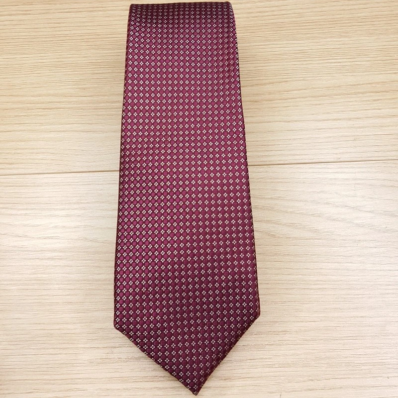 BLOOMINGDALES TIENDA PARA HOMBRES Corbata Cuello Granate Geo Micro Punto Limpio 100% Seda Clásica Foto 2 de 4