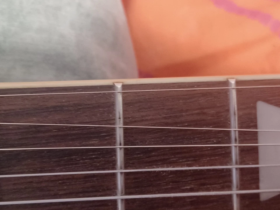 Epiphone Les Paul Standard, foto 3 di 4