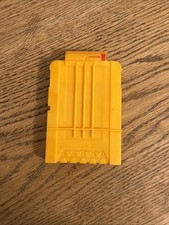 Nerf Yellow Dart Ammo Magazine C086B Yellow Cartridge 2006 Hasbro 6 Round Clip