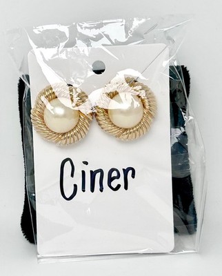 VTG Ciner Designer Faux Pearl Gold Tone Clip On Earrings- T26
