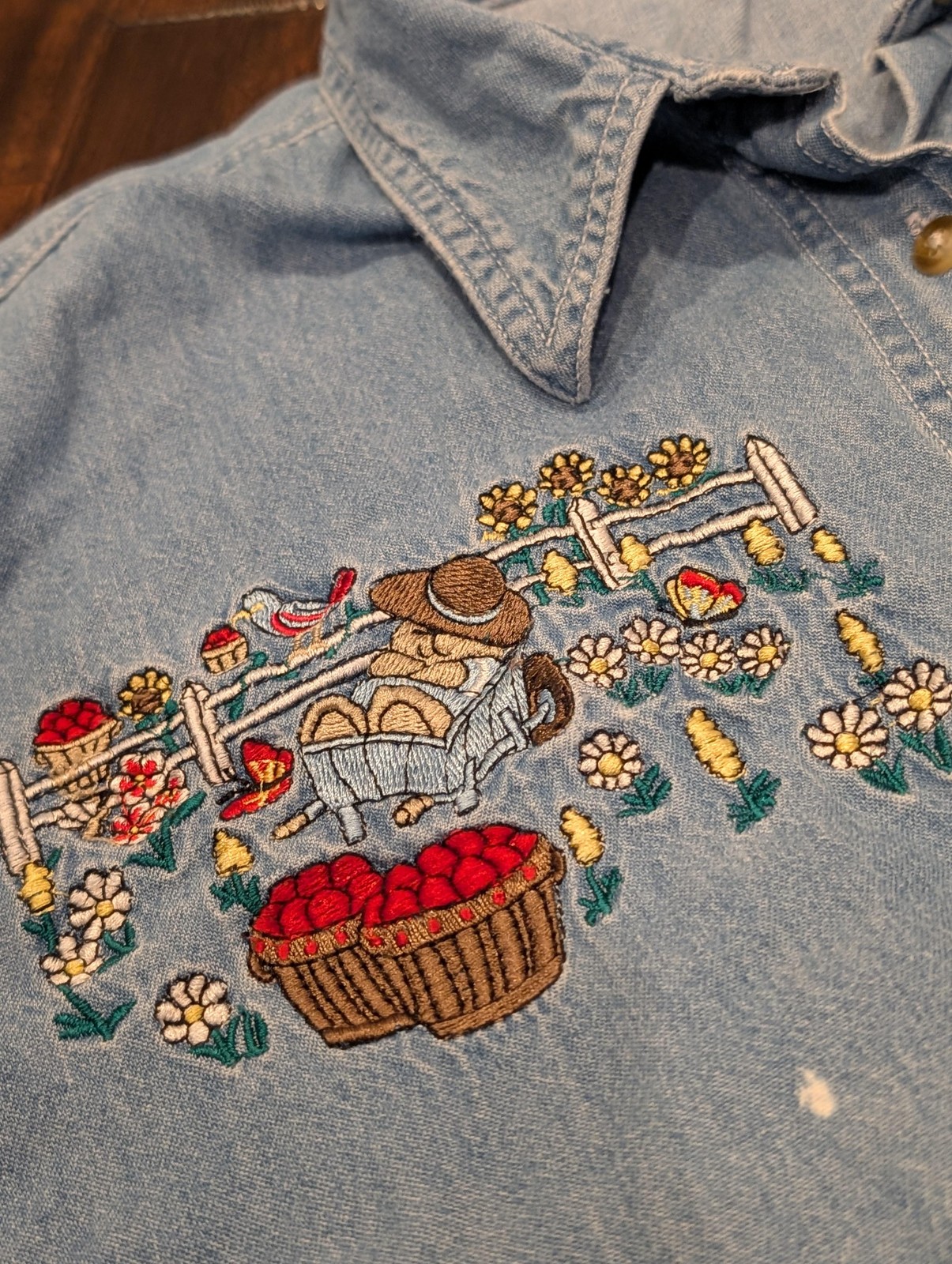 Bobbie Brooks Shirt Womens XL Denim Blue Embroidered Cute Cottagecore Granny