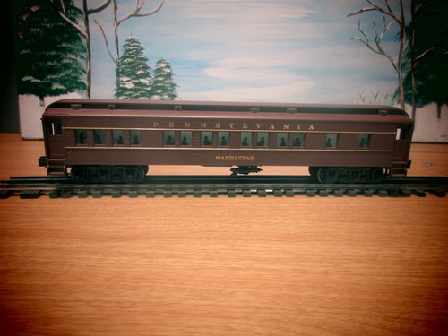 WILLIAMS PENNSYLVANIA "MANHATTAN " PASSENGER CAR W/LIGHT. - Picture 8 of 9