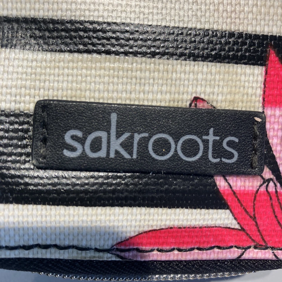 Porta-cartões de pulso sacroots com zíper em torno de porta-cigarro flores com alça preta - Imagem 2 de 4