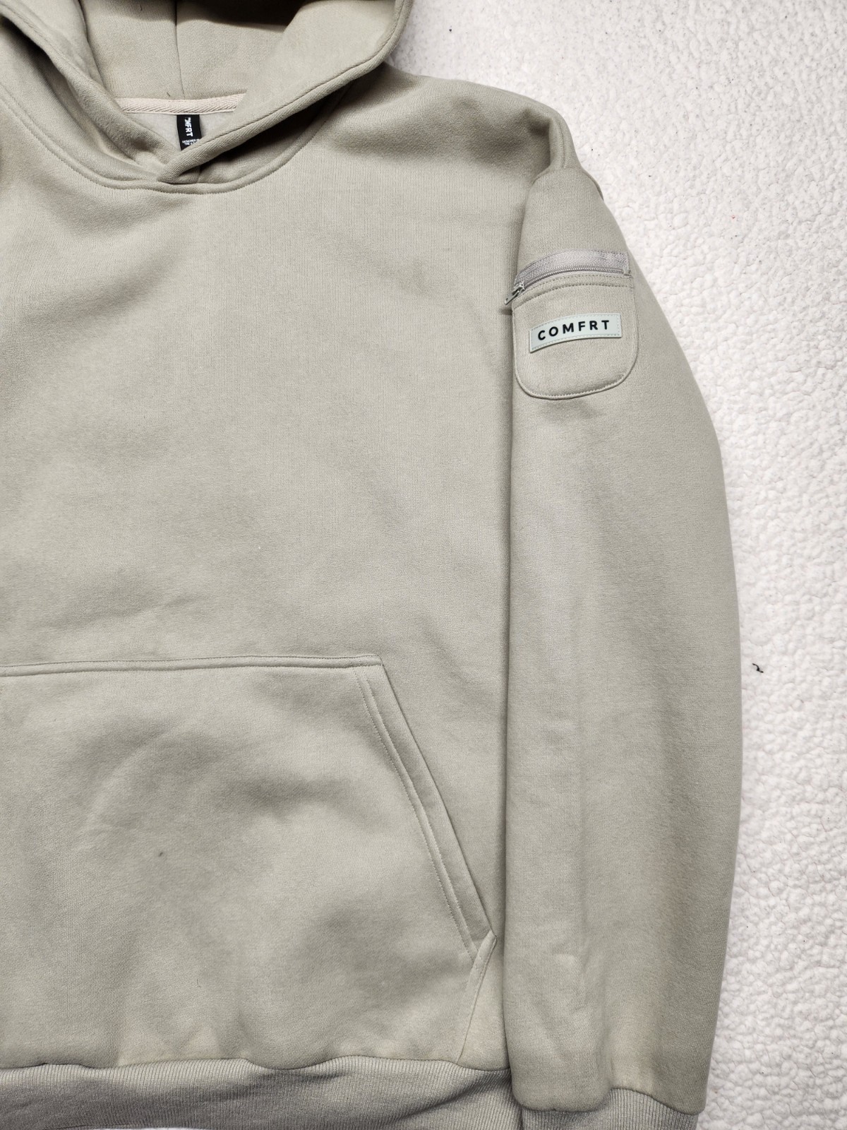 COMFRT Hoodie Men’s M Beige Pullover Utility Sleeve Pocket Casual Streetwear