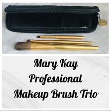 New Mary Kay 3 Pc Gold Professional Makeup Brushes Trio  Black Zip Closure Case