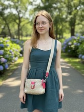 Borsa a tracolla Coach Poppy Signature jacquard beige rosa vernice chiusura girevole eccellente