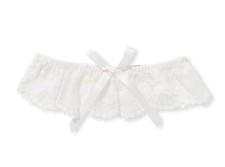 New Victoria secret bridal leg garter Size m/l white