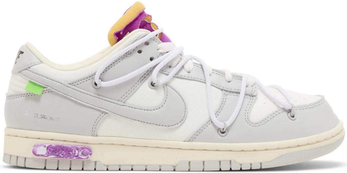 靴 GL3 supreme north off white JORDAN DUNK イージー SUPREME DUNK NORTH OFF WHITE JORDAN - メルカリ