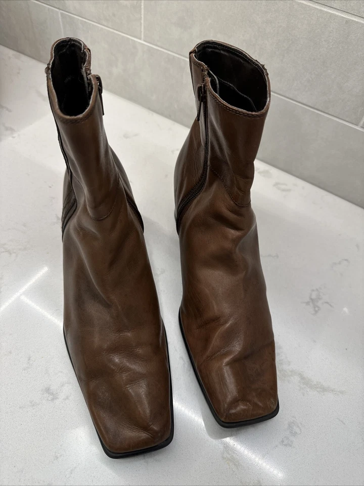 Botas de Cuero Apostrophe Jules Marrón Puntera Cuadrada Cremallera Lateral Botines Talla 9 1/2 M Foto 2 de 4