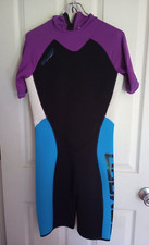 Camaro Evostretch BreakerPro Shortie Wet Suit 40/Medium UV50 Black Purple Teal