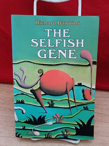 The Selfish Gene by Richard Dawkins, Paperback