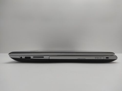 NOTEBOOK LENOVO IDEAPAD 500 INTEL CORE I5-6200U 8GB RAM 1TB HD WEBCAM - Foto 8 di 10