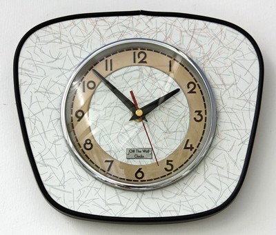 NEU 25cm Mid Century Stil Wanduhr - Retro Vintage Französisch Weiß Formica Geschenk