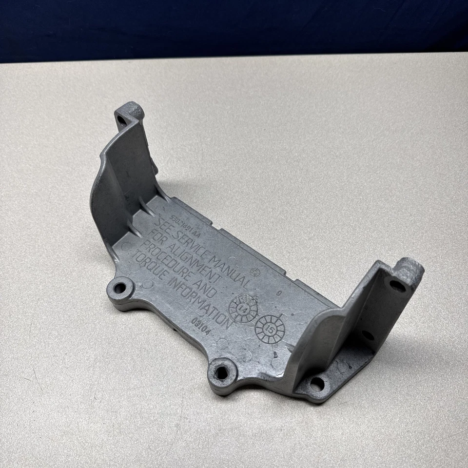 Dodge Ram 1500-3500 2003-24 clásico OEM motor polvo cubierta estructural 53021491AA Foto 3 de 4