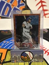 2023 Topps #512 Kole Calhoun Texas Rangers Orange Foil /299