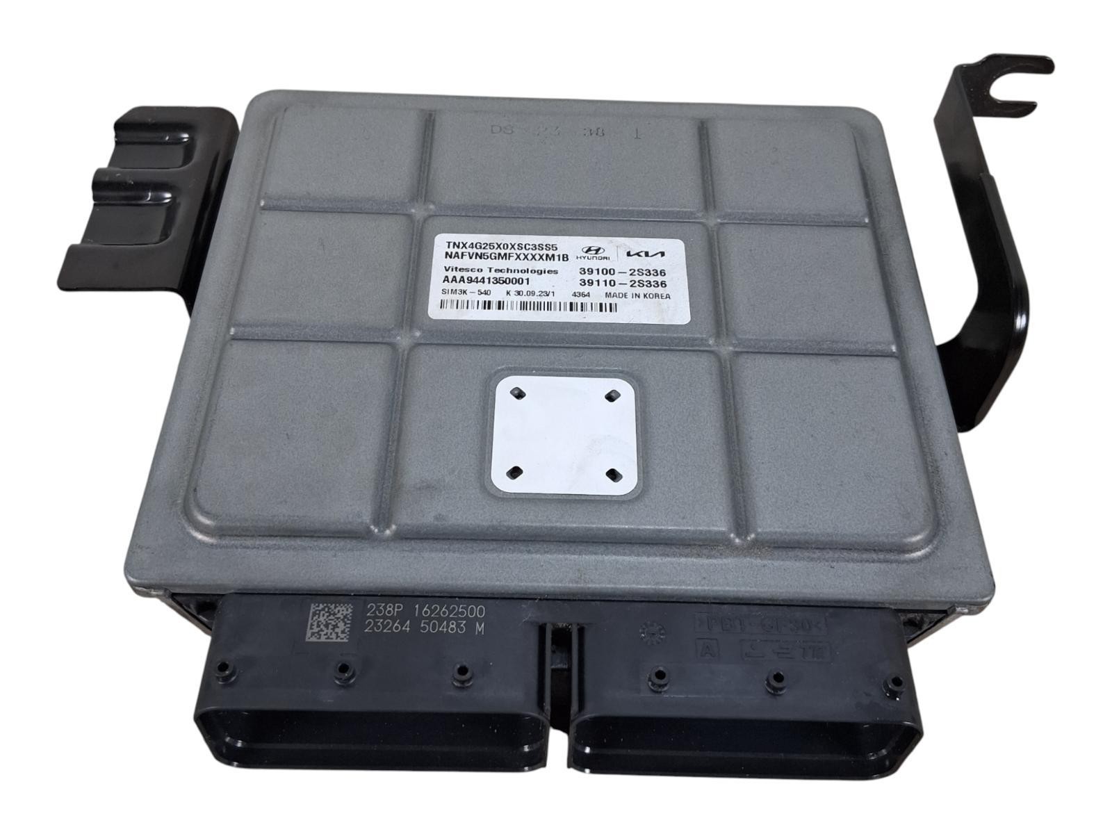 Hyundai Tucson Engine Control Module ECM OEM 391102S336 2024 with Bracket