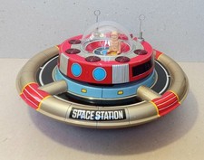 TOP RAR !! TOY NOMURA Space Station mit Batterieantrieb Battery operated VIDEO