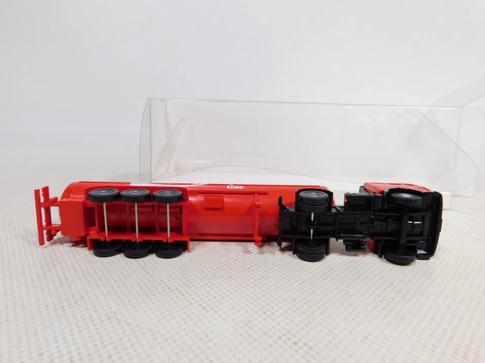Wiking 1:87 H0 Modello Pubblicitario Autoarticolato MB Coca-Cola (Di Set ?) Mint - Immagine 3 di 4