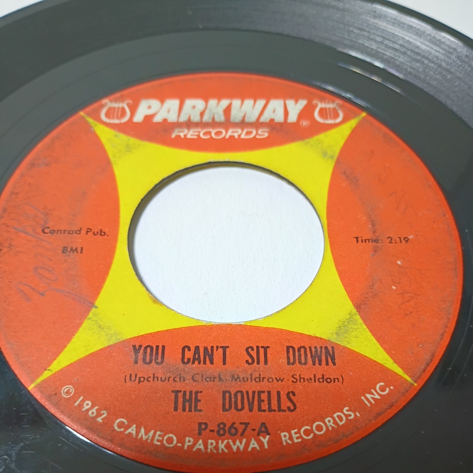 The Dovells You Can’t Sit Down / Stompin’ Everywhere 7” Single 45 (1963) P-867