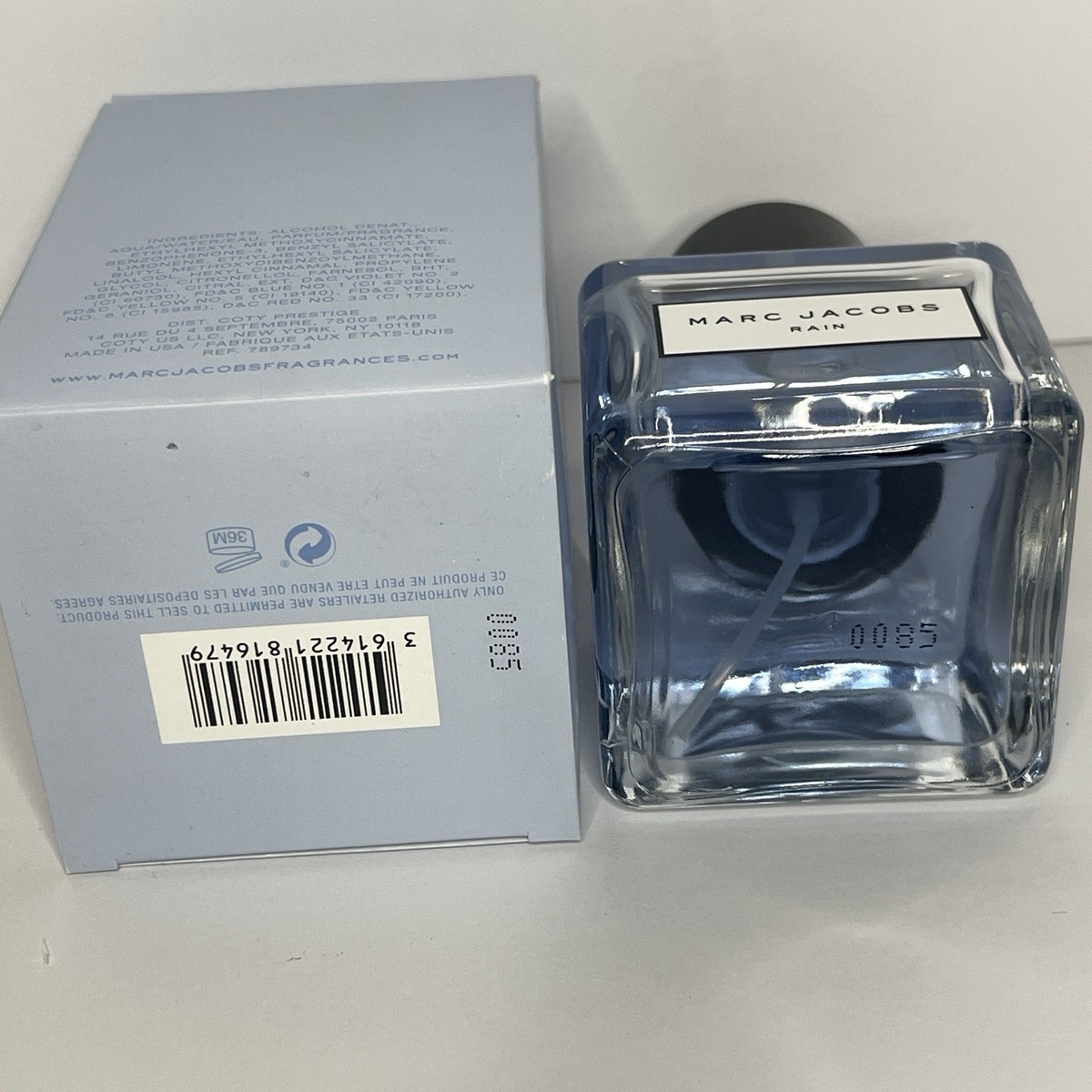 Marc Jacobs RAIN Eau de Toilette for Women 3.4 fl. oz /100 ml