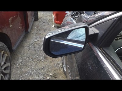Driver Side View Mirror With Turn Signal Integral Fits 16-18 MALIBU 24102312