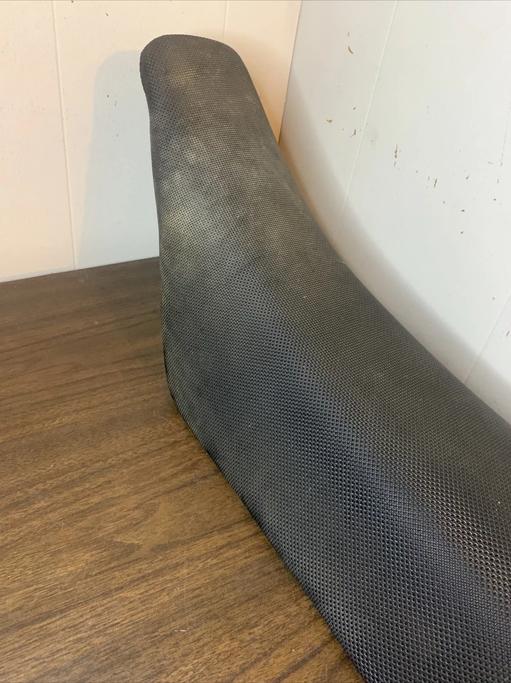 Asiento KTM 125 SX 1999 asiento pinza negro  Foto 3 de 4