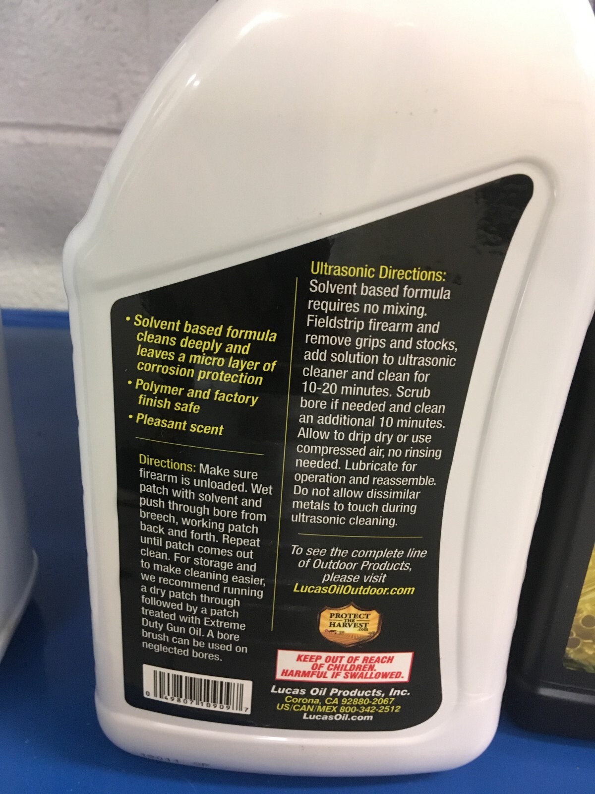 Lucas Oil Products-Extreme Duty Bore Solvent and Ultrasonic Gun Cleaner  1- 64oz