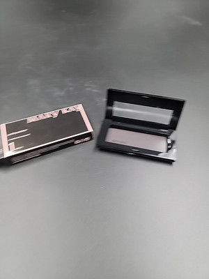 Mary Kay Petite Palette Refillable Eye Shadow Palette 114610