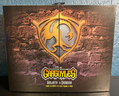 NECA Gargoyles Ultimate  Vows  Goliath and Demona 7'' Scale Action Figure 2-Pack