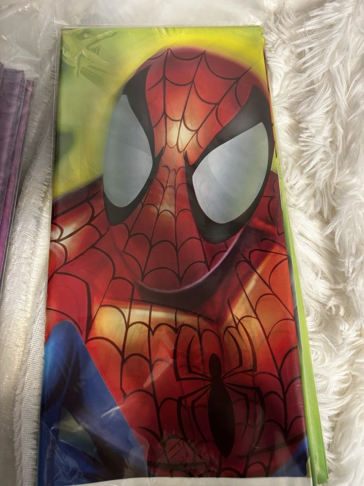 Cubierta de mesa 2 Hallmark Marvel Spider-Man. Plástico 54 X 104".. Nuevo. Verde. Tapa Foto 2 de 3