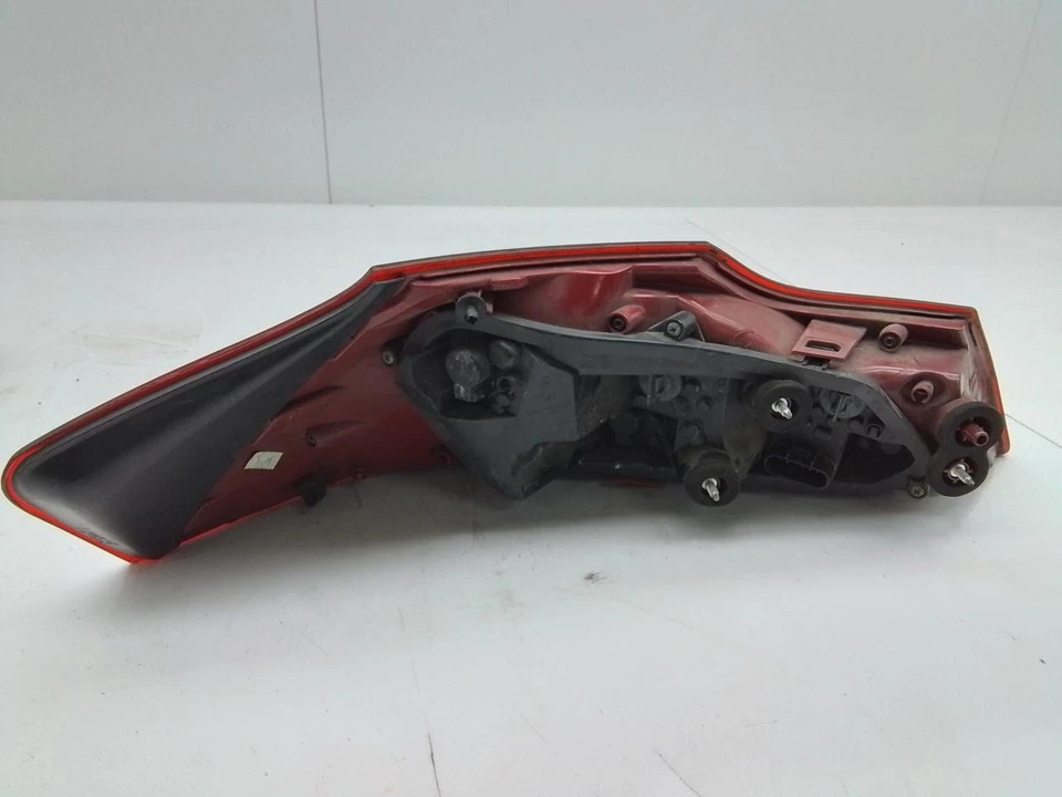 OPEL INSIGNIA 2009- Piloto trasero luz freno 13226857 - Imagen 2 de 3