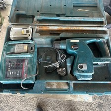 Makita BHR200 Cordless SDS+ Rotary Hammer Drill