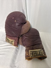 Vintage Lace-Up EVERLAST Boxing Gloves Burgun...