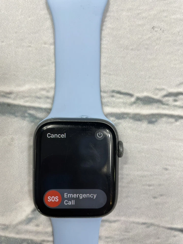Apple Watch Series 4 44 毫米蓝色表带(无锁版)GPS/防水 50 米 — 第 4/4 张图片